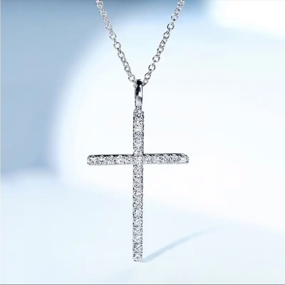 New Unisex 925 Silver Cross Pendant Necklace Cross Diamond Sparkling Necklace - Picture 1 of 5